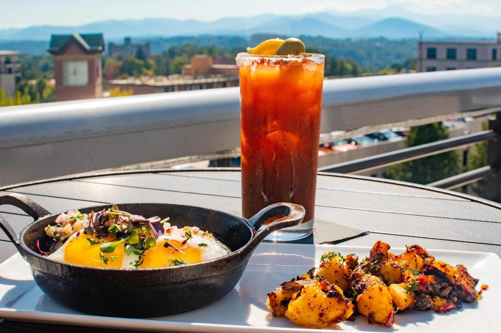 Cambria Hotel Downtown Asheville Exterior foto